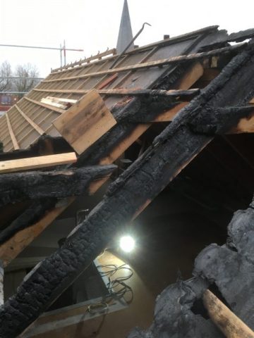 dachstuhl_brand