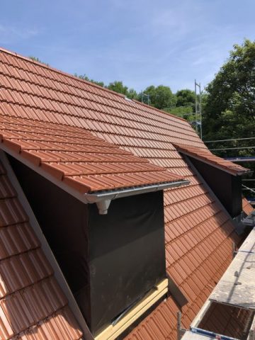 doppelmuldenfalzziegel_dachgaube